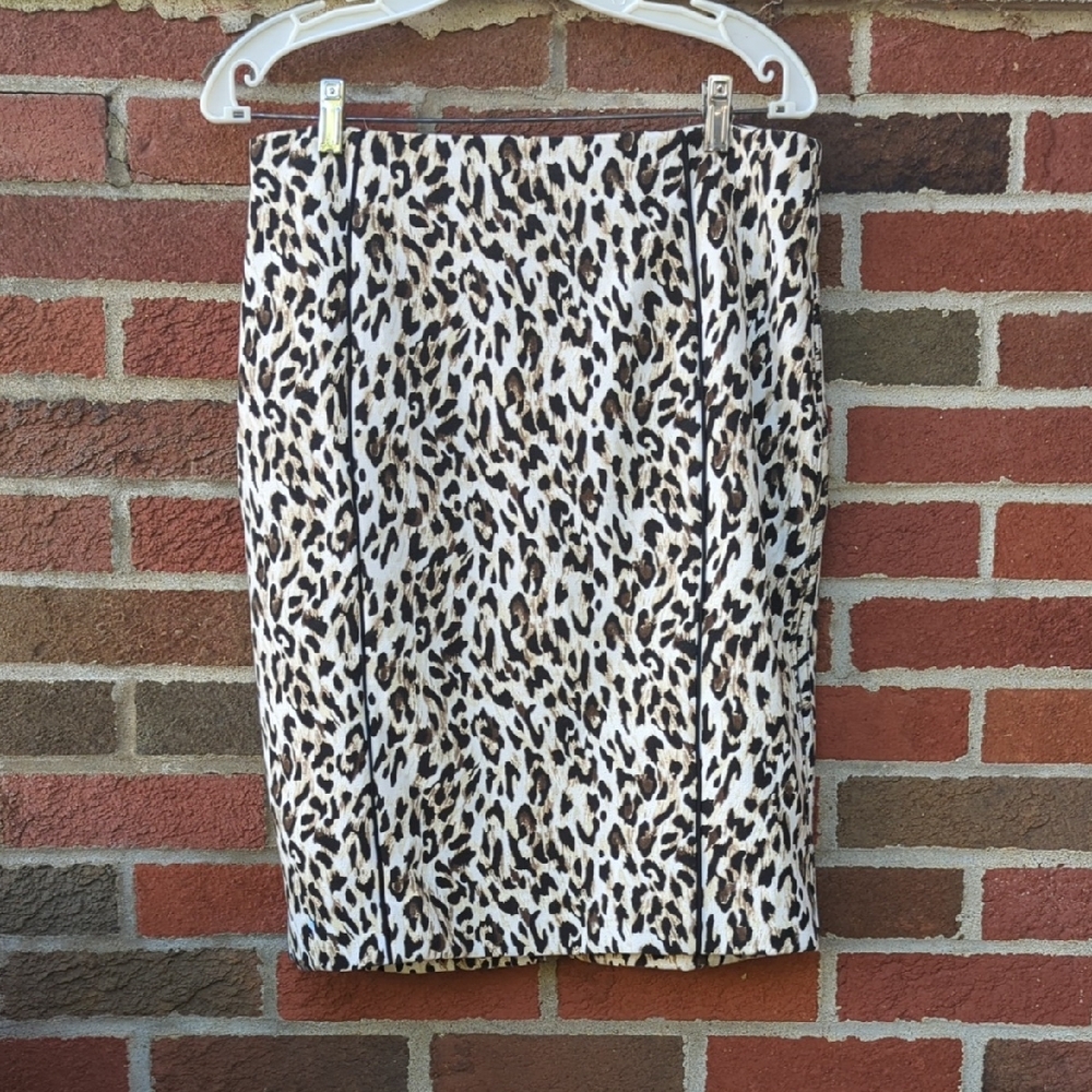 White House Black Market Animal Print Pencil Skirt